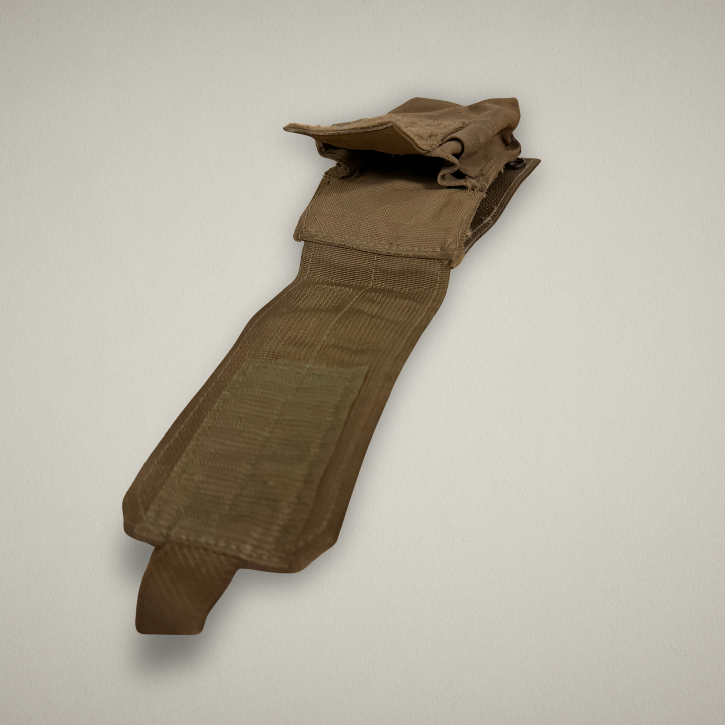 Coyote Double-Single Mag Pouch